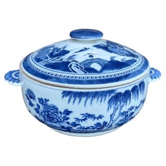 Early Qianlong Chinese Blue and White Tureen and Cover, 18th Century ca 1760