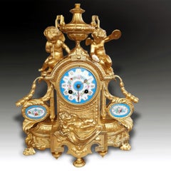 Grande orologio da caminetto in stile Luigi XV, con finiture in bronzo dorato e porcellana di Sèvres, 1865 circa