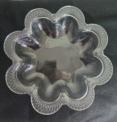 Lalique France Art Deco Moulded Glass Foliate Bowl, circa 1910–1920