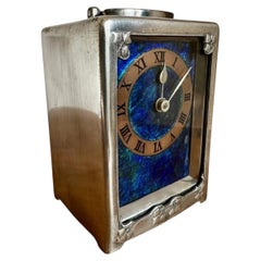 Kutschenuhr aus Zinn und Emaille von Liberty & Co., Archibald Knox zugeschrieben