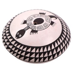 R Concho Acoma Pueblo Keramik – Miniatur-Samentopf mit Schildkrötenmotiv