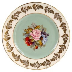 Aynsley Bone China, Schrankteller mit Cabbage-Rose-Motiv, signiert von J. A. Bailey