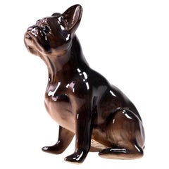 Figurita en miniatura de un bulldog francés de porcelana soviética rusa