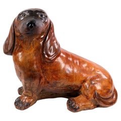 Dackelfigur aus Gussstein-Verbundmaterial im viktorianischen Stil
