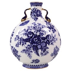 Jarrón antiguo victoriano de porcelana azul y blanca de Coalport con forma de luna
