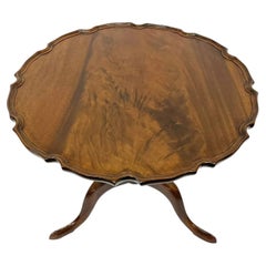 20th Century Mahogany Snap-Top Wine Table with Scalloped Edge