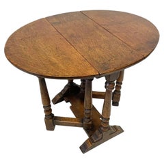 Mid Century Georgian Style Oak Double Gateleg Coffee Table, Oval Drop-Leaf