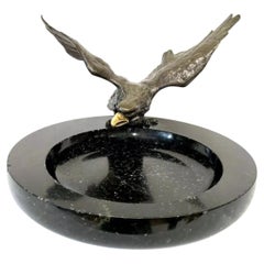 Cast Bronze Eagle Sculpture on Dished Black Marble Vide-Poche Dish, circa 1905