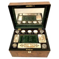 Victorian Figured Walnut Dressing Vanity Box Fitted Interior & Jewellery Drawer