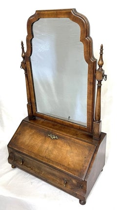 Georgian Walnut Dressing Table Bureau Mirror in the Queen Anne Manner ca. 1800