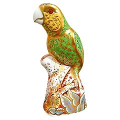 Pisapapeles «Loro verde de Amazon» de Royal Crown Derby, edición limitada