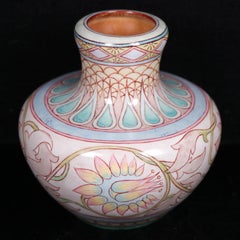 Vase d'échantillon ancien de la poterie « Hanley Arts & Crafts » de Harrison & Son, n° 7