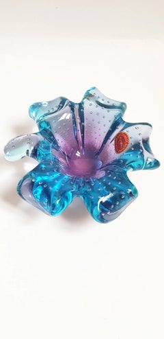 Archimede Seguso Murano „Bullicante“-Glasschale in Blattform, blau und lila