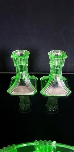 Art Deco Green Uranium Glass Five-Piece Dressing Table Set