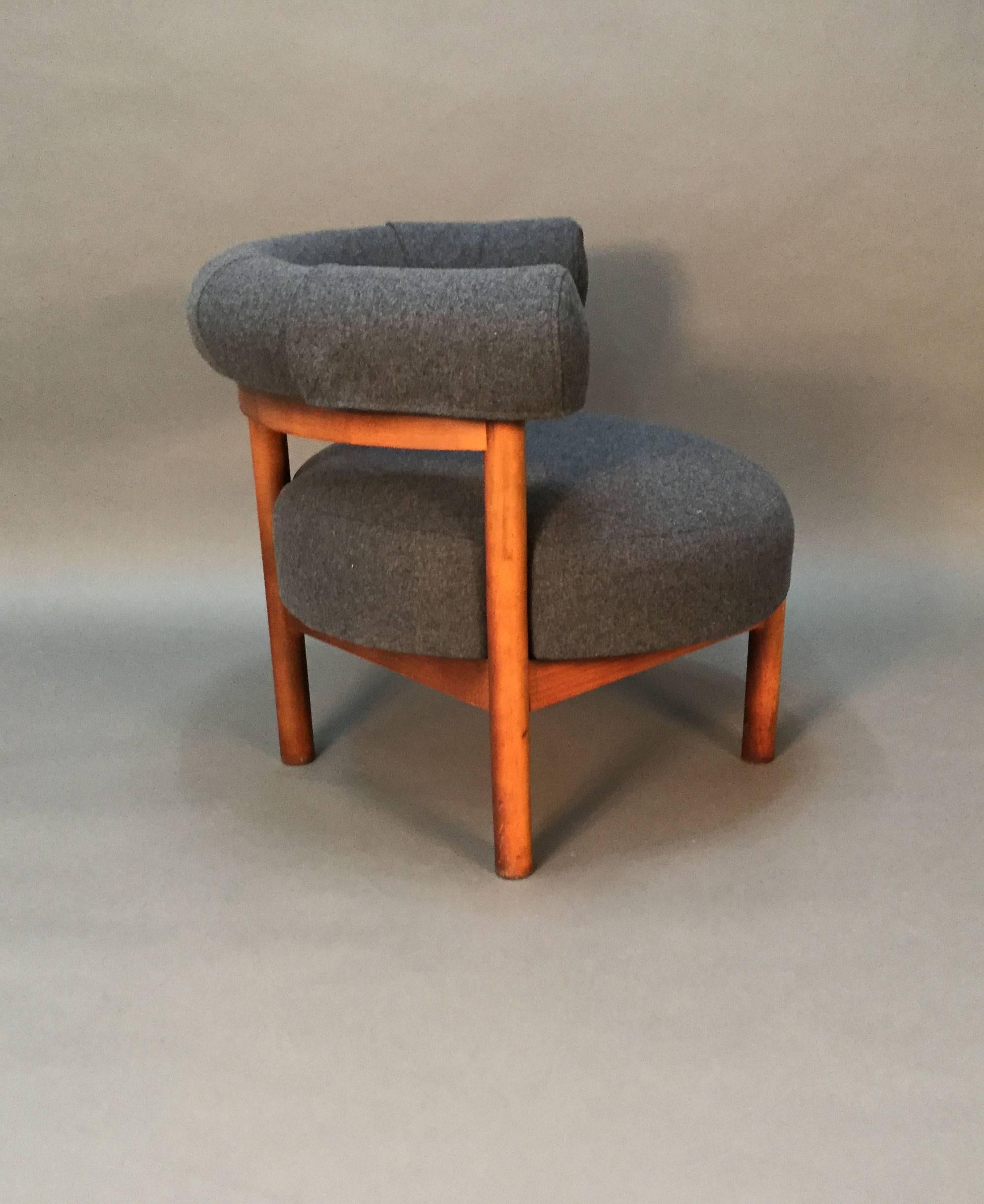 Unknown Modern Mid-Century Teak and Wool Upholstered Corner Chair
