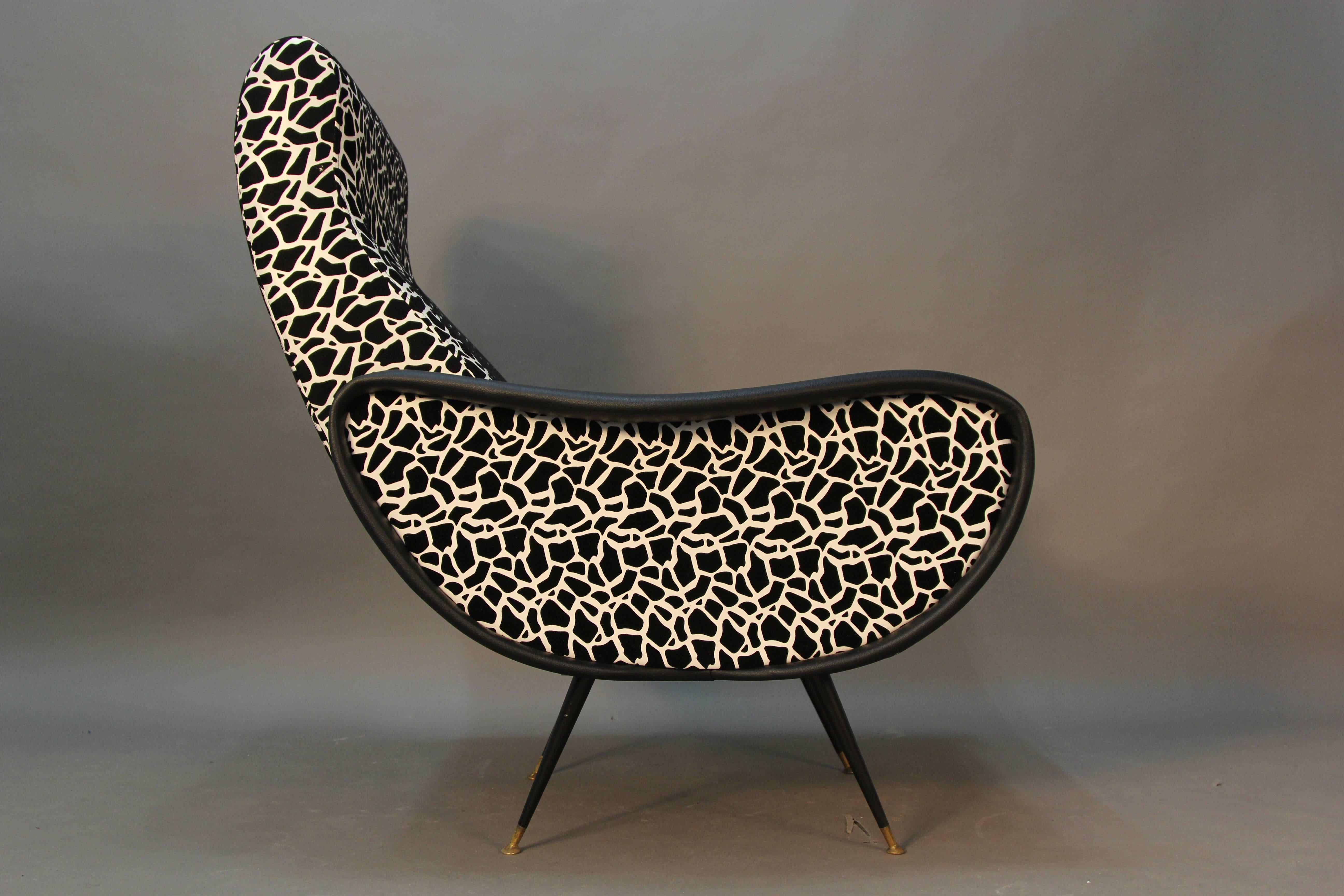 Mid-Century Modern Pair of Italian Modern Mid-Century Lounge Chairs