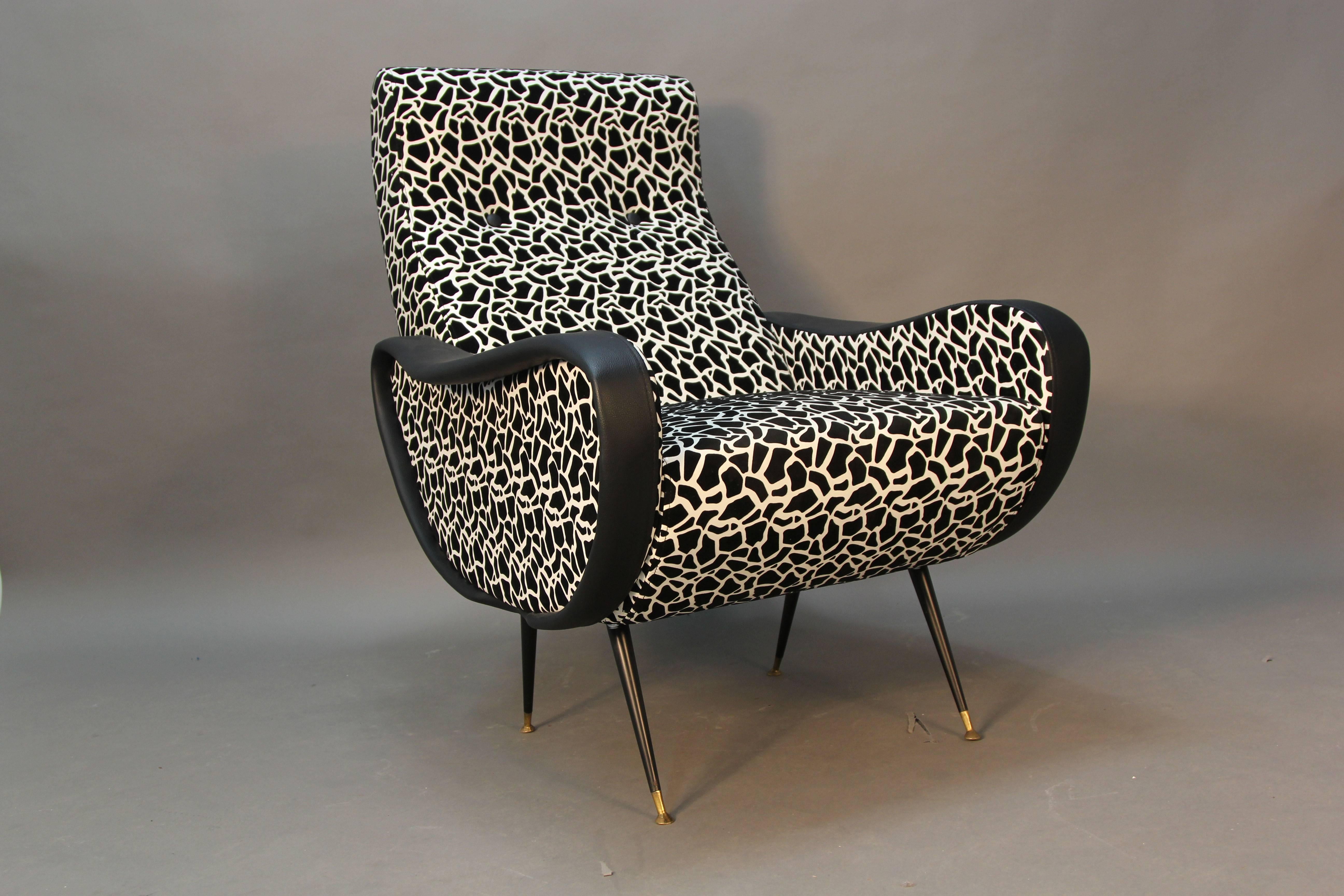 Pair of Italian Modern Mid-Century Lounge Chairs 5