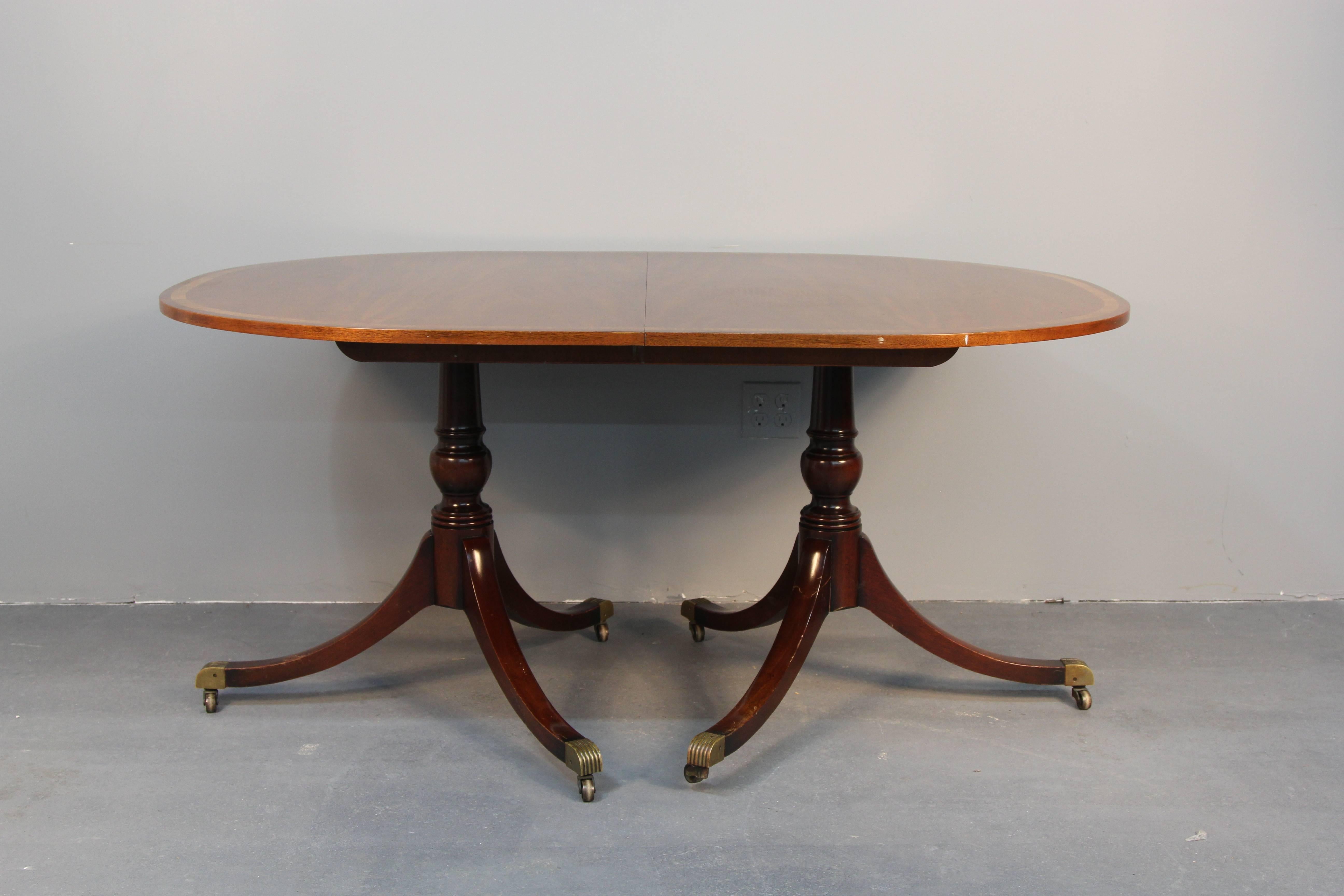 Double Pedestal Regency Mahogany Dining Table In Good Condition For Sale In Bridport, CT