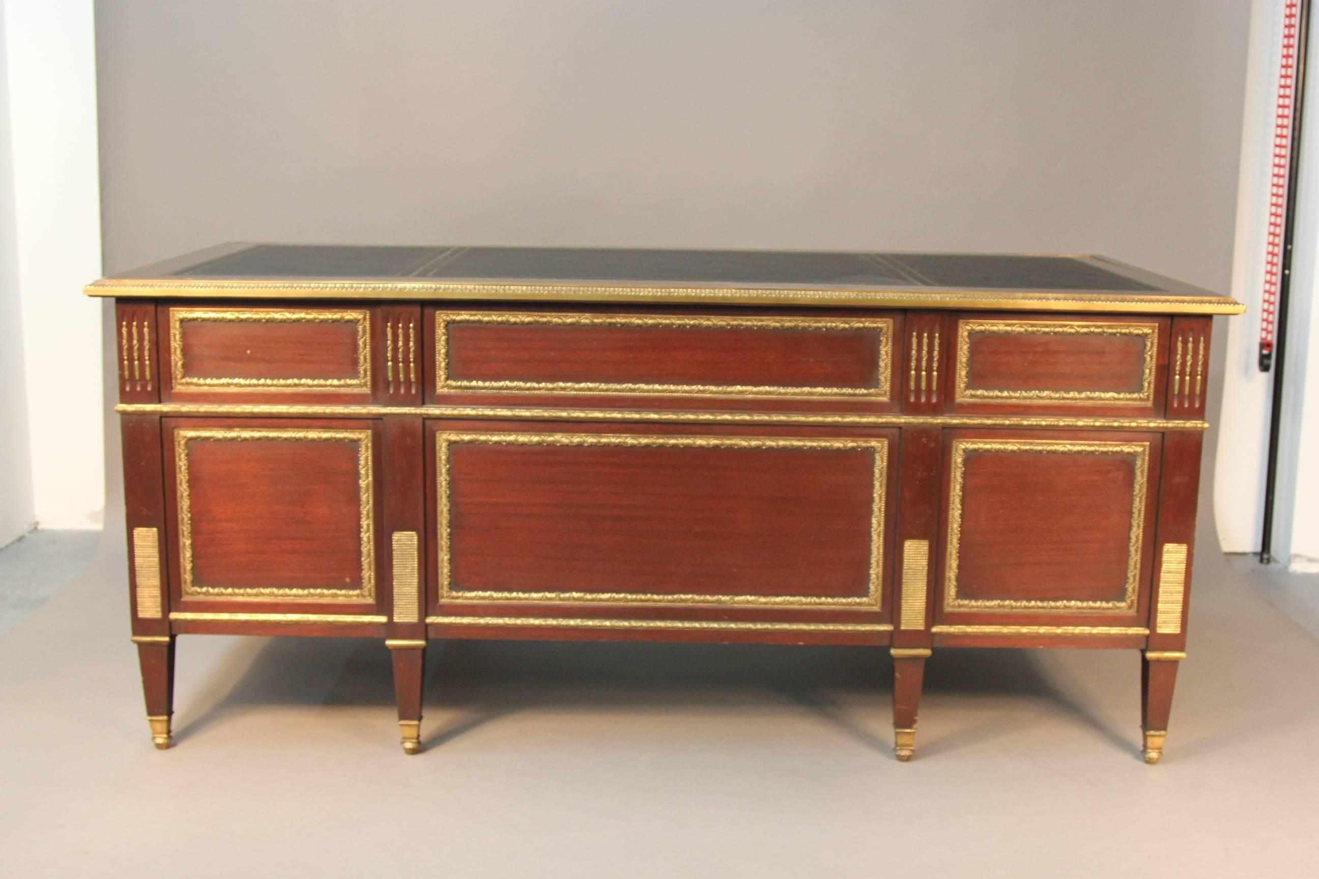 Early 20th Century Antique French Executive Desk Bureau Plat For Sale