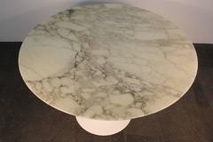 Eero Saarinen Carrara Marble-Top Tulip Dining Table