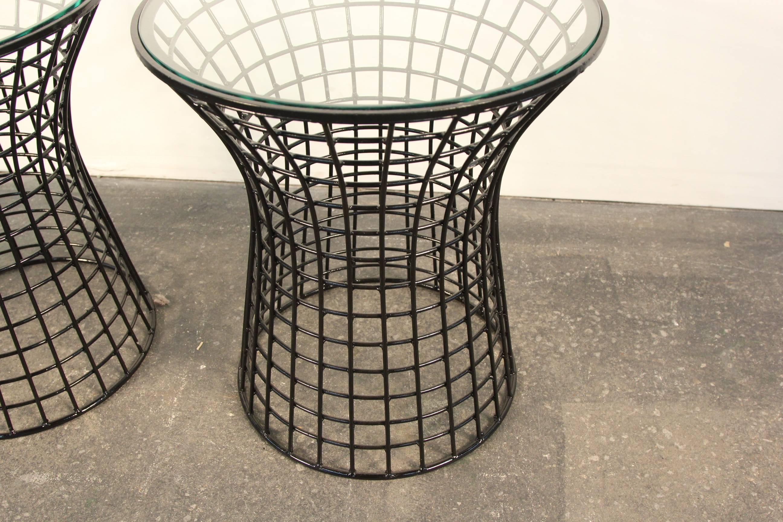 Pair of Platner Style Lacquered Iron End Tables In Good Condition For Sale In Bridport, CT