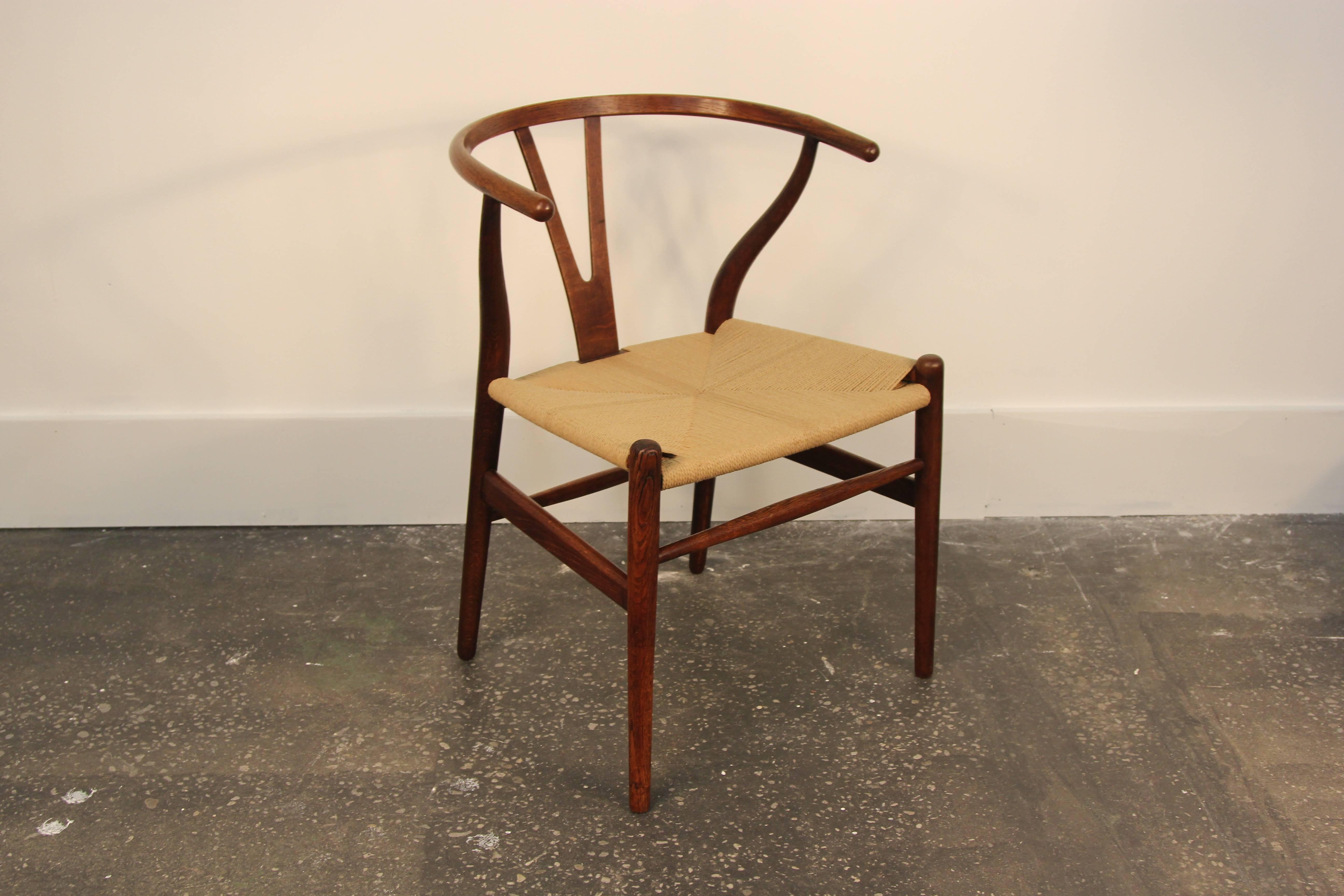 Scandinavian Modern Pair of Hans Wegner Wishbone Chairs