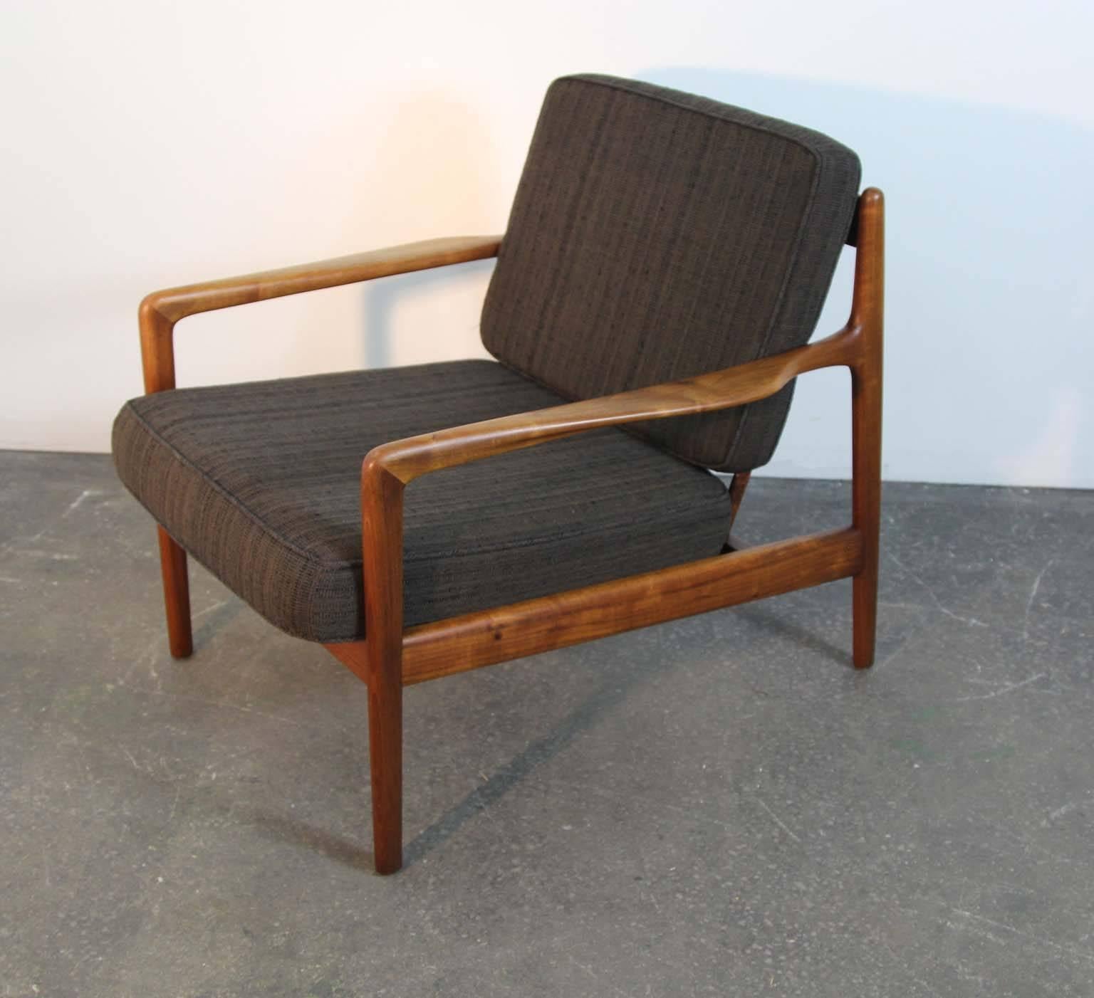 Folke Ohlsson Teak Settee and Lounge Chair Set for DUX For Sale 1