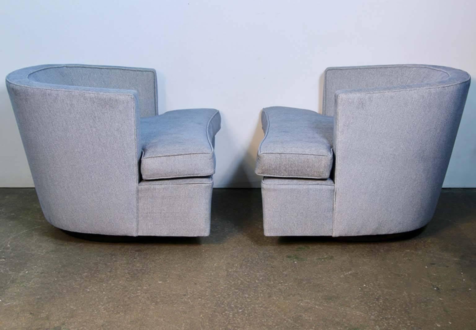 American Harvey Probber Swivel Barrel Back Chairs Mid-Century Modern For Sale