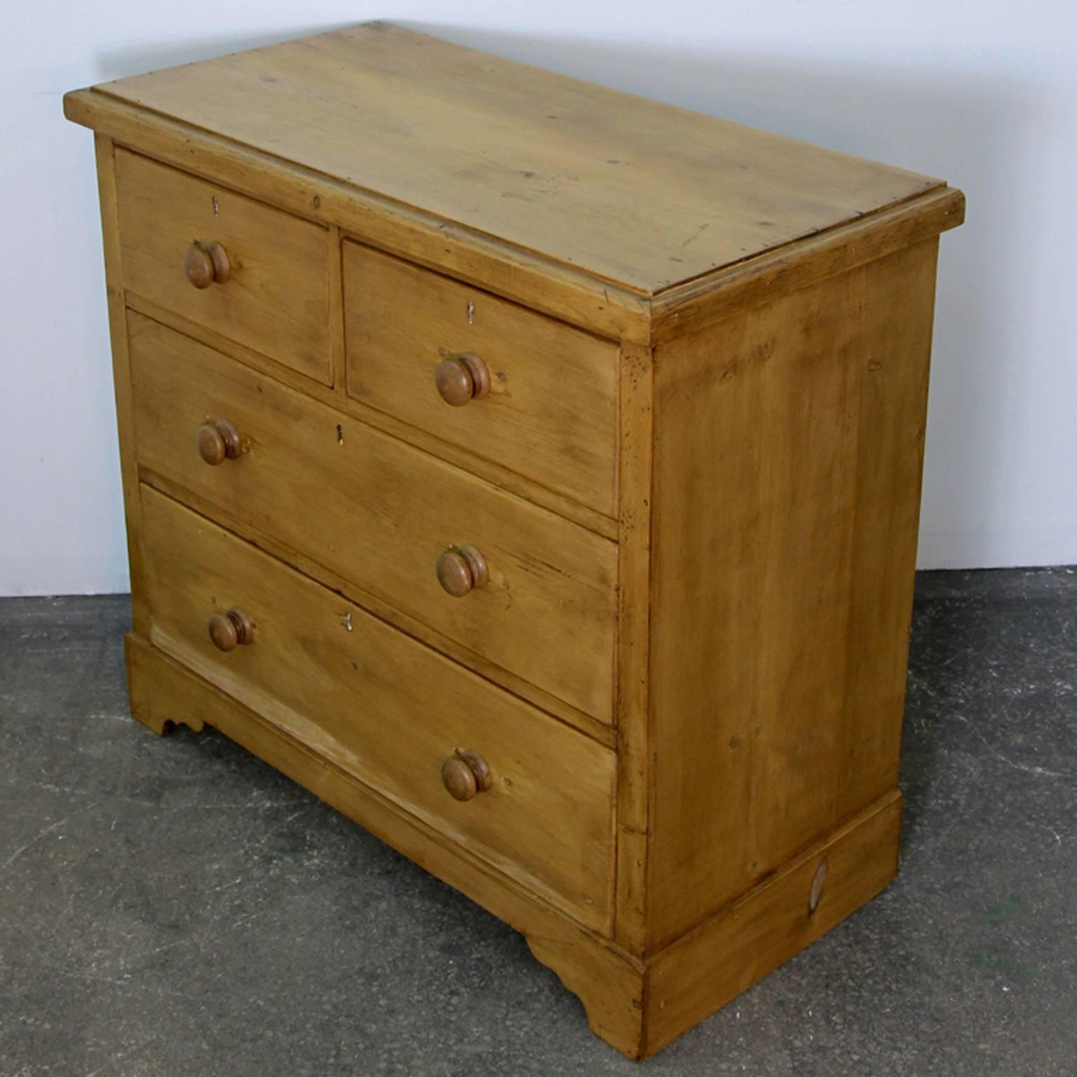 Late 19th Century Small English Pine Chest of Drawers