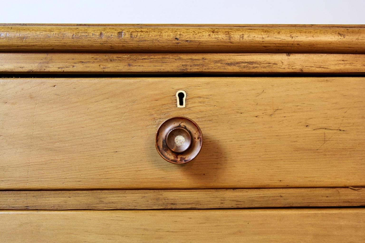 English Pine Chest of Drawers 3
