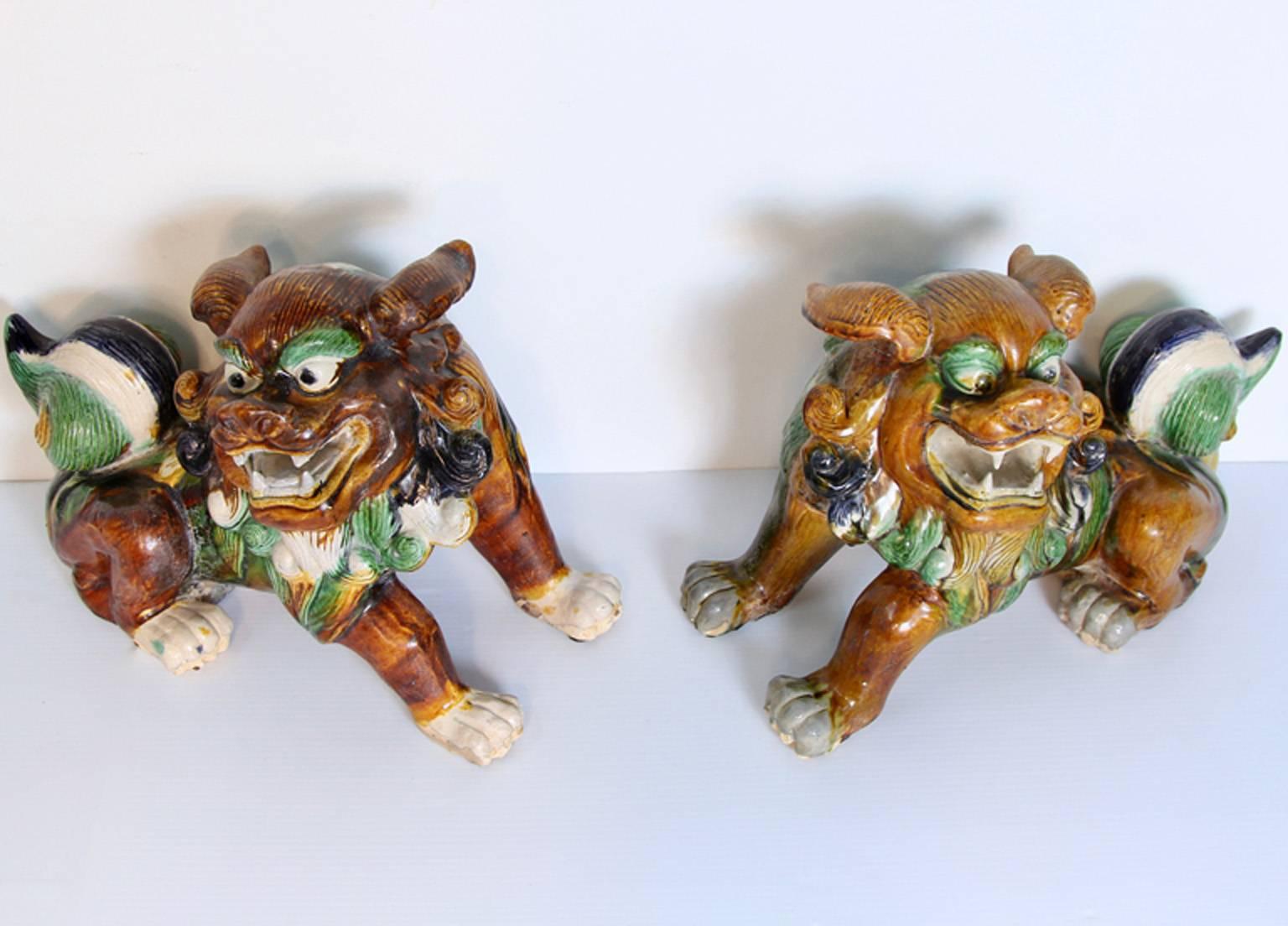 Pair of Mid-Century Sancai Glazed Foo Dogs For Sale 1