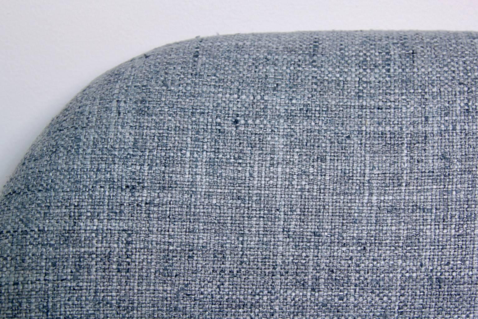 Eero Saarinen Executive Side Chairs Newly Upholstered for Knoll 1