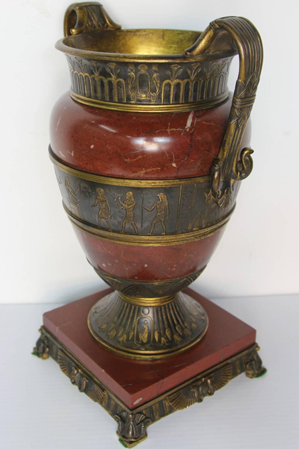 Antique Egyptian Revival Marble, Gilded Ormolu Pharaoh Centerpiece In Good Condition For Sale In Bridport, CT