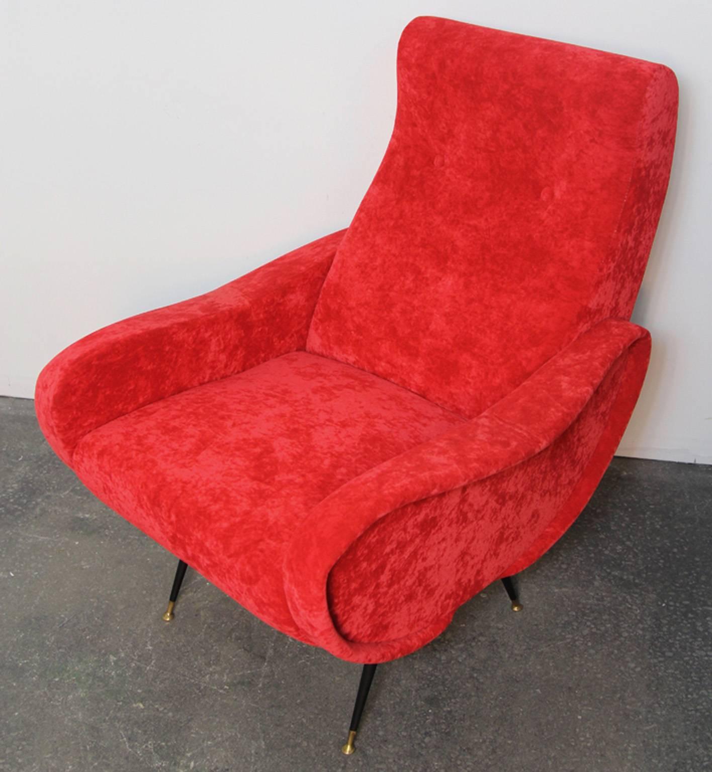 Pair of Italian Style Upholstered Club Chairs in Red Velvet In Excellent Condition In Bridport, CT