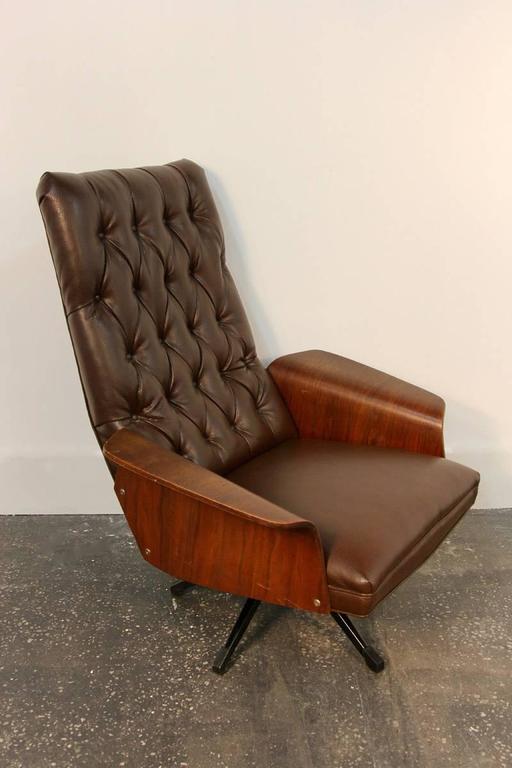Mulhauser Tufted Back Lounge Chair by Plycraft For Sale at 1stDibs