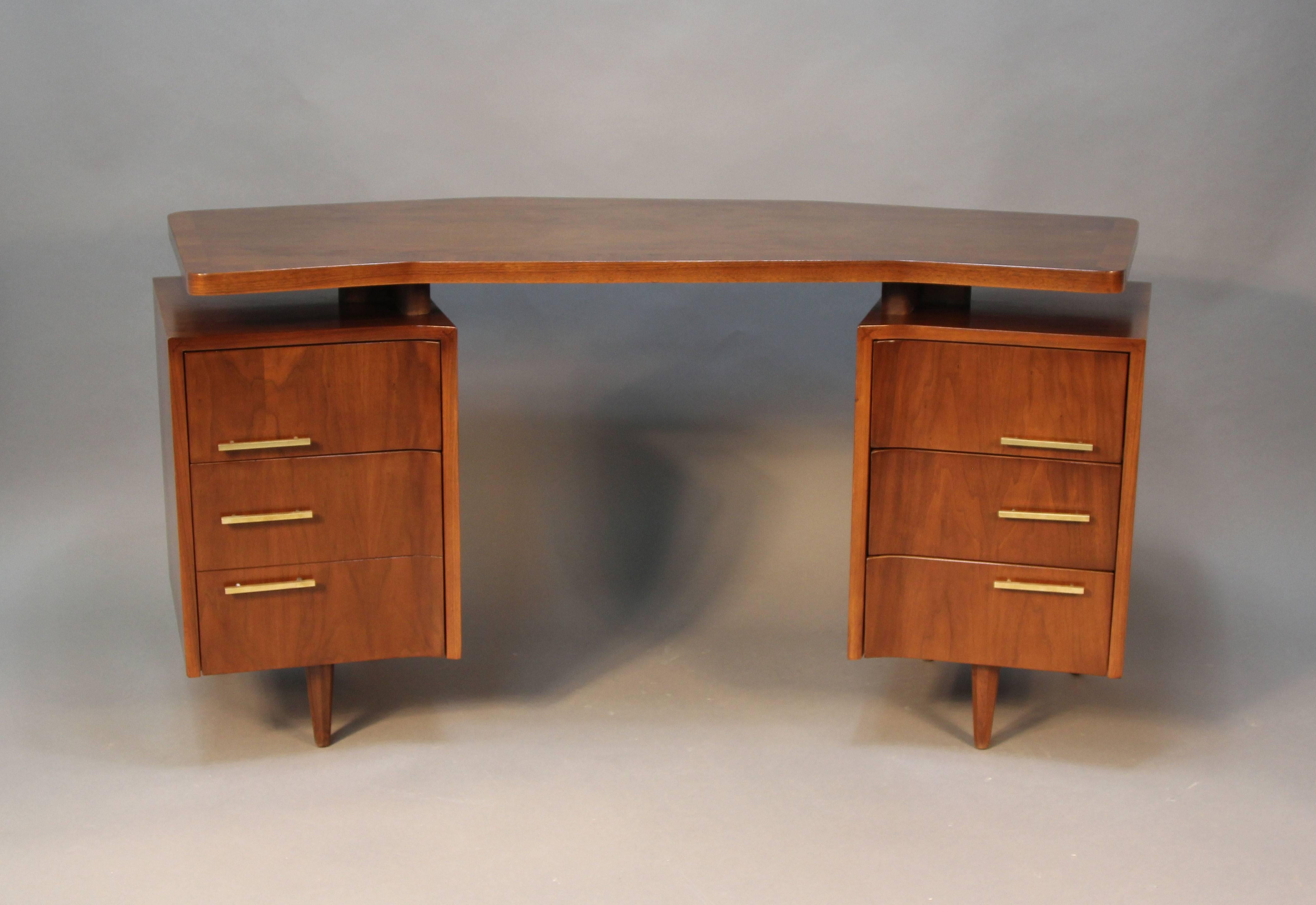 floating desk hardware