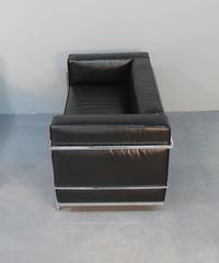 Le Corbusier LC2 Petite Love Seat