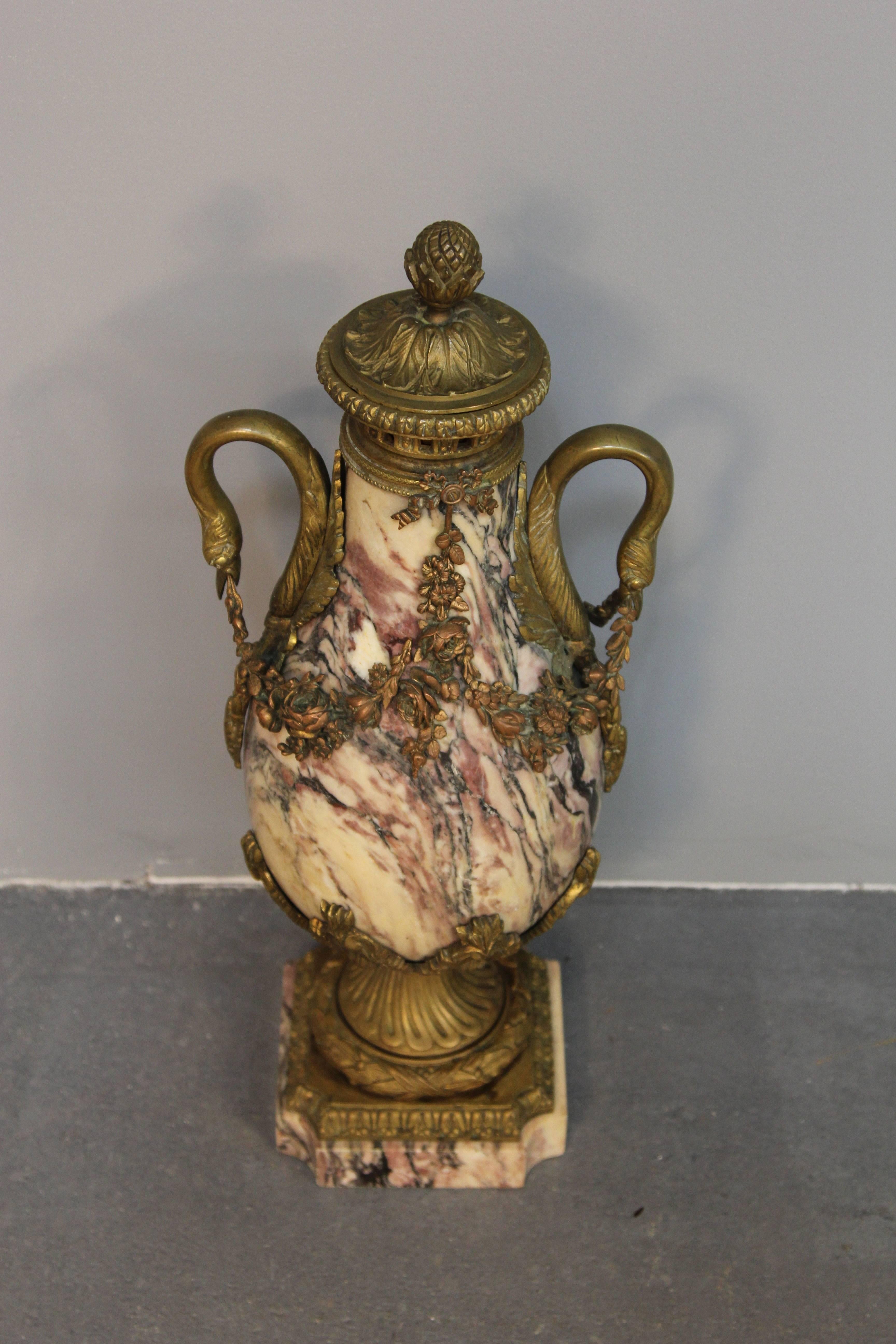 French Pair of Pink Marble Urns For Sale