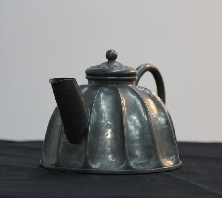 Pewter Tea Pot at 1stDibs