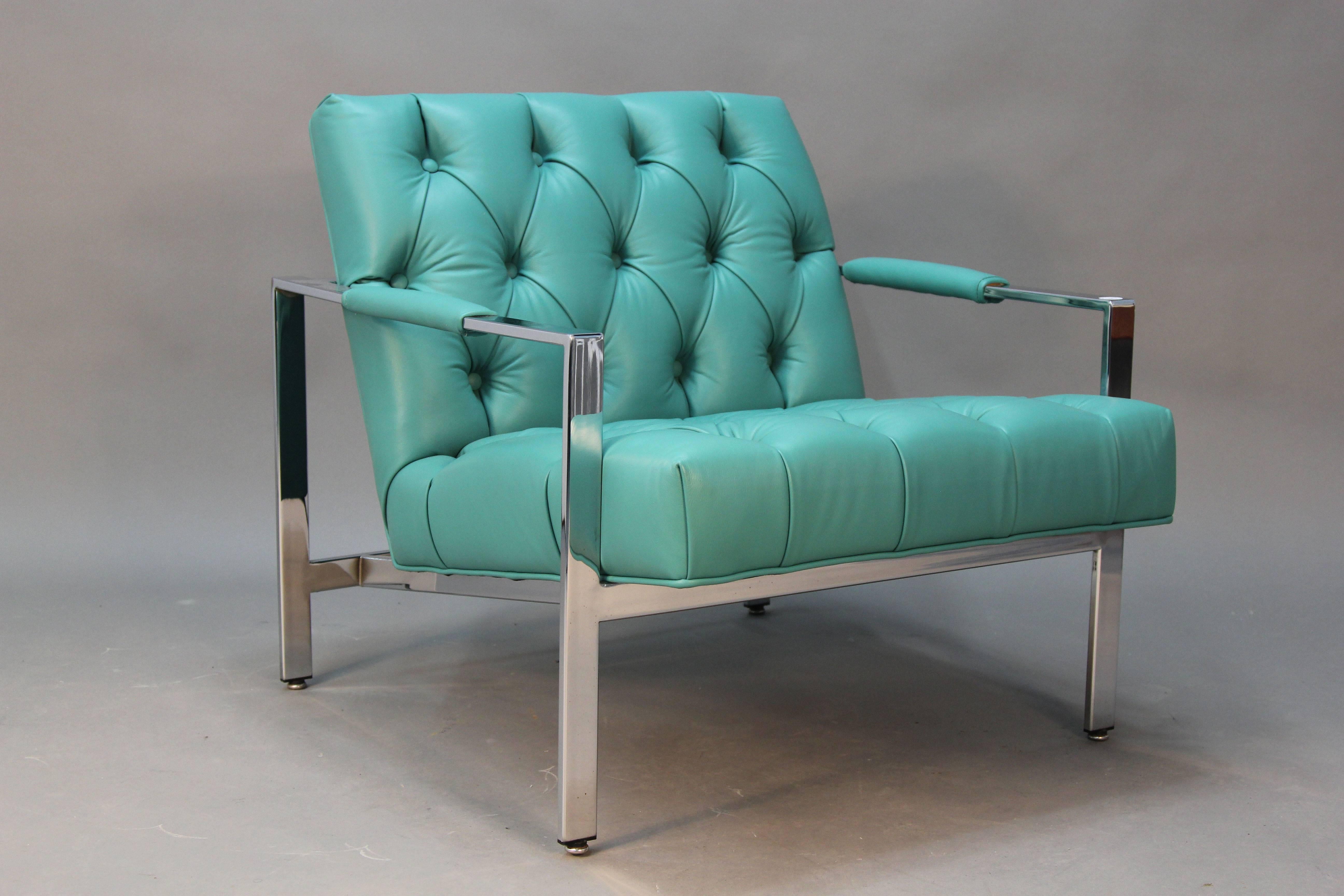 Mid-Century Modern Pair of Milo Baughman for Thayer Coggin Chrome and Tufted Chairs For Sale