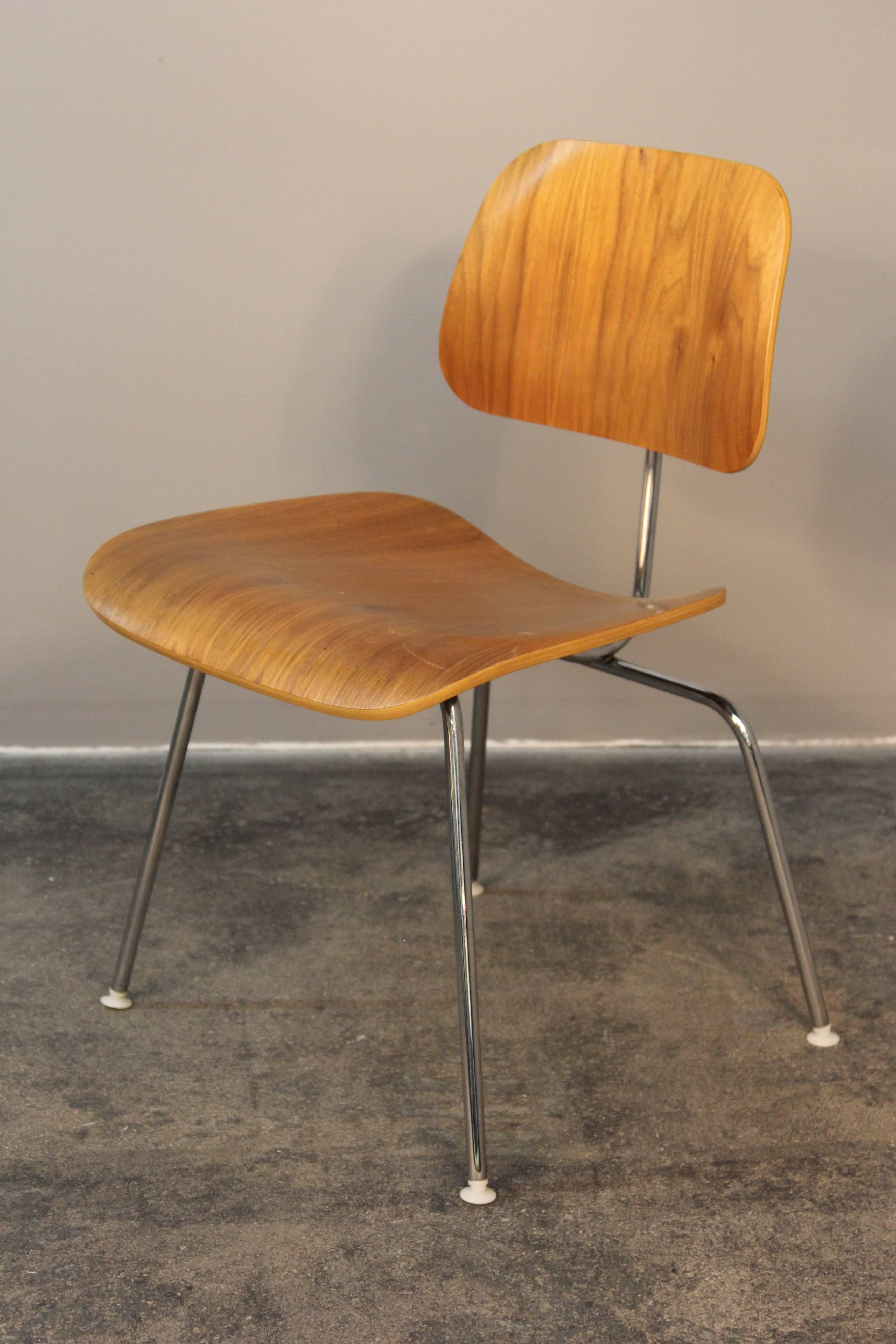 American Set of Four Eames DCM Chairs for Herman Miller