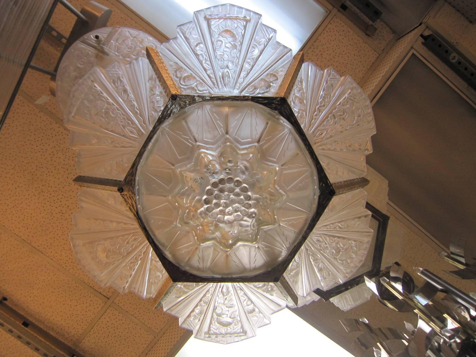 Very Large French Art Deco Chandelier Signed Des Hanots 6