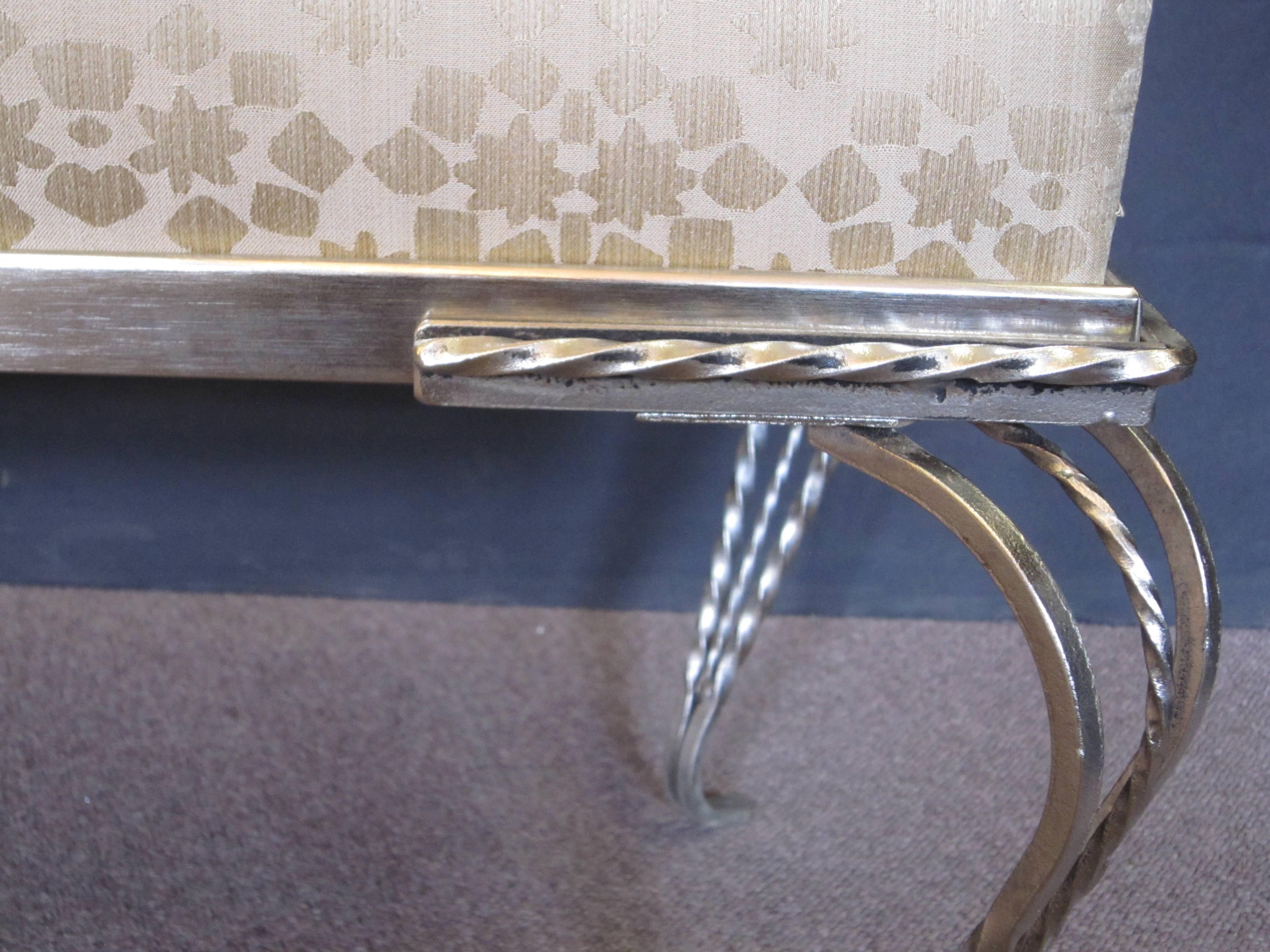 Long French Art Deco hammered iron upholstered sitting bench, Georges Vinant For Sale 2