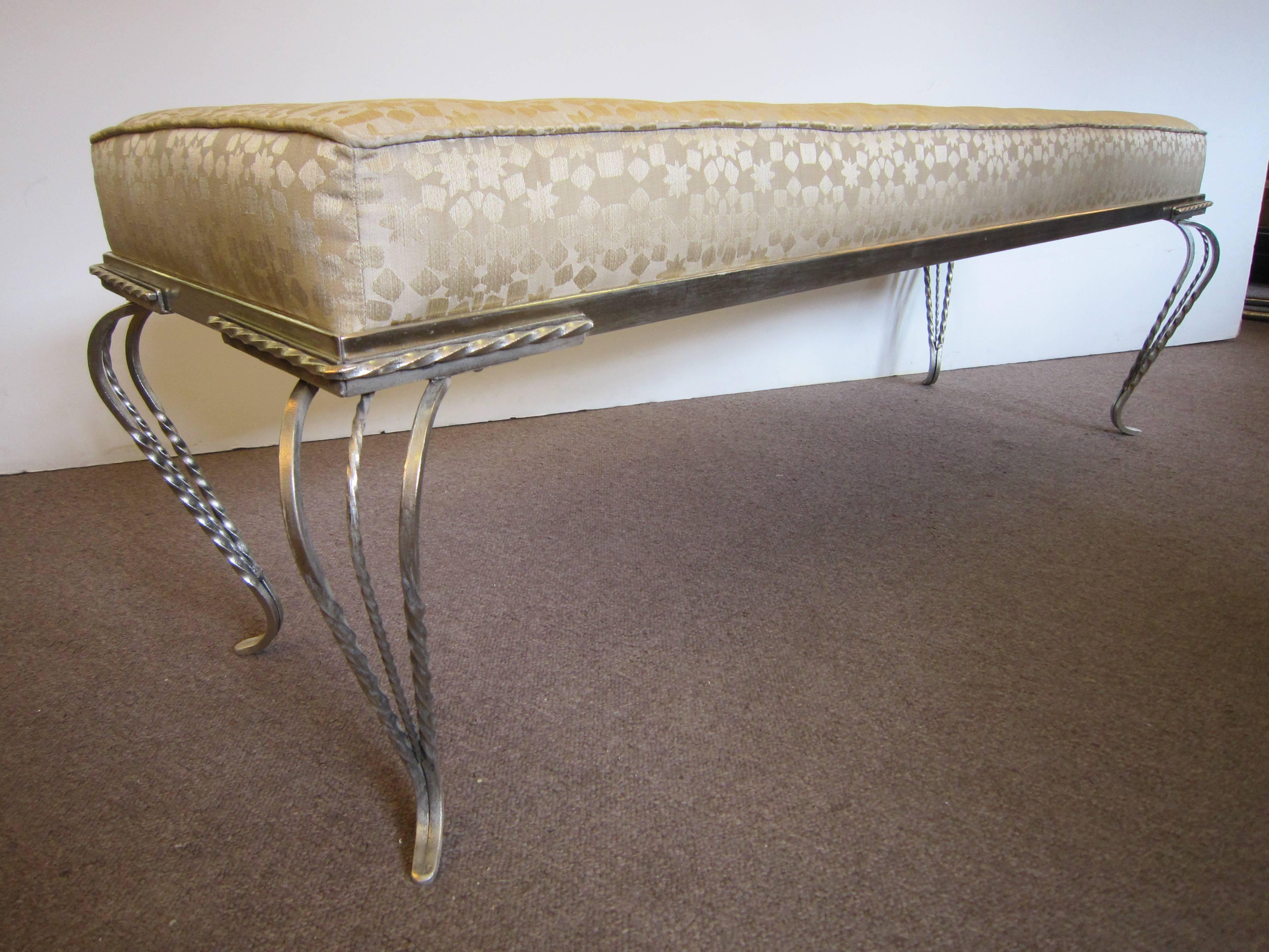Long French Art Deco hammered iron upholstered sitting bench, Georges Vinant For Sale 4