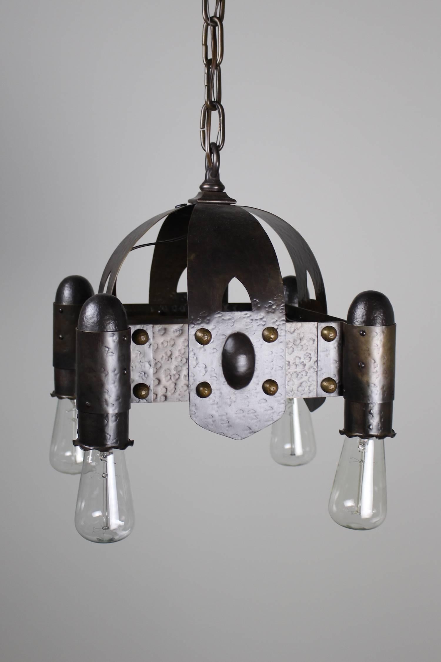 Hammered Brass Arts & Crafts Four-Light Fixture In Excellent Condition For Sale In Vancouver, BC