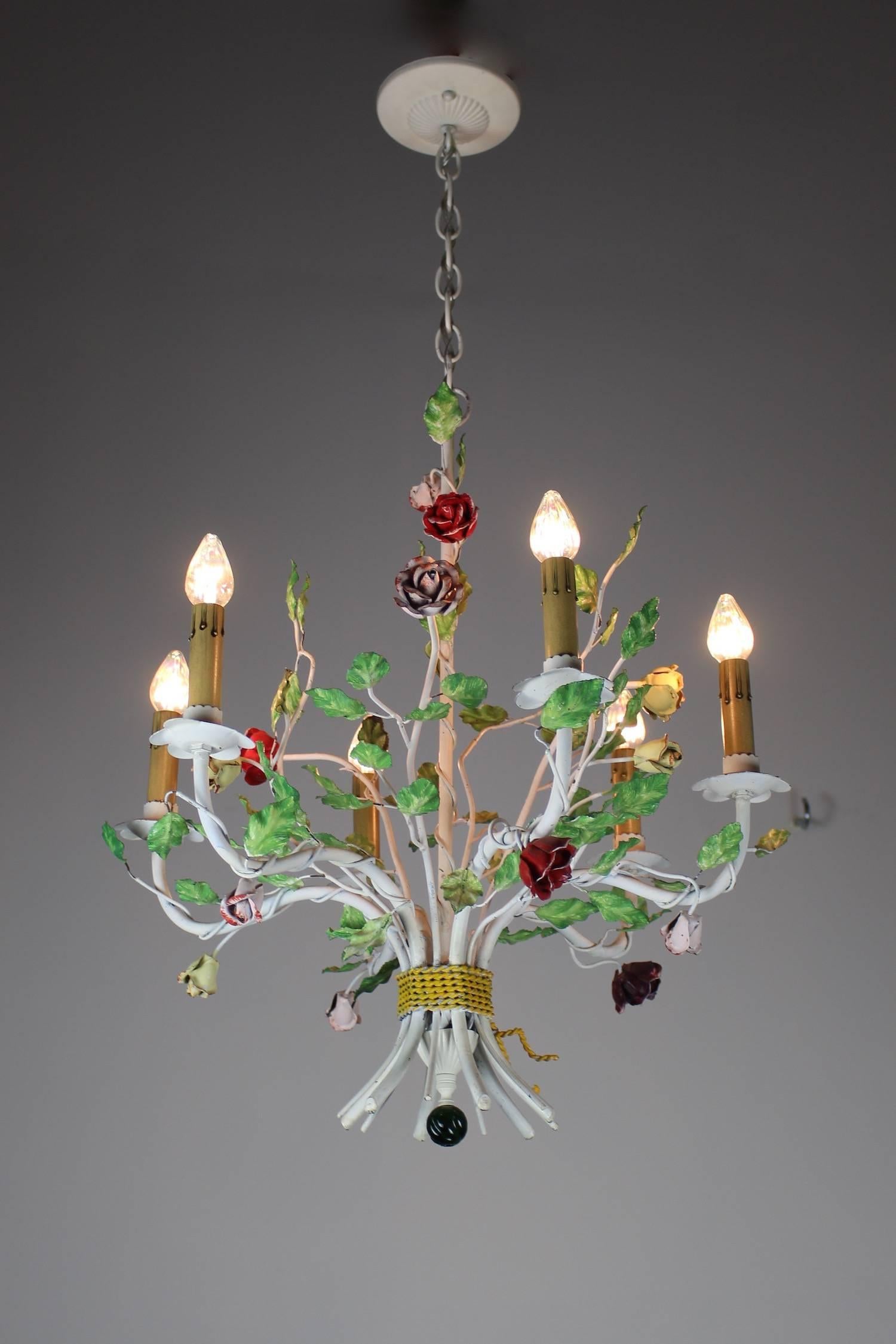 1950s Vintage Floral Chandelier In Excellent Condition For Sale In Vancouver, BC