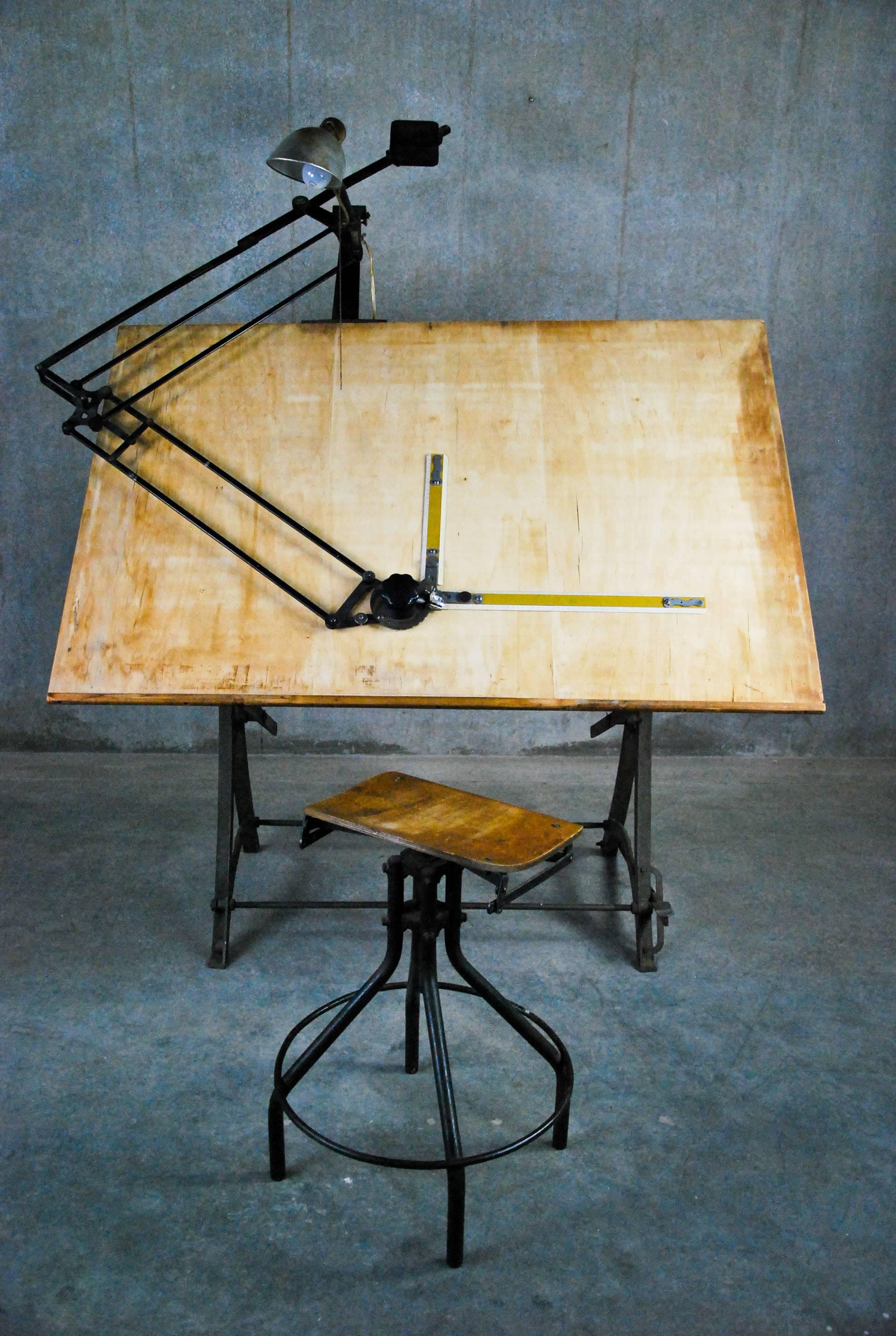 Beautiful fully functional drafting table with adjustable angles and heights.
This piece has a strong provenance of architects that settled in Canada from Finland.
The table was brought to Canada in the mid-1940s.
From the limited markings we