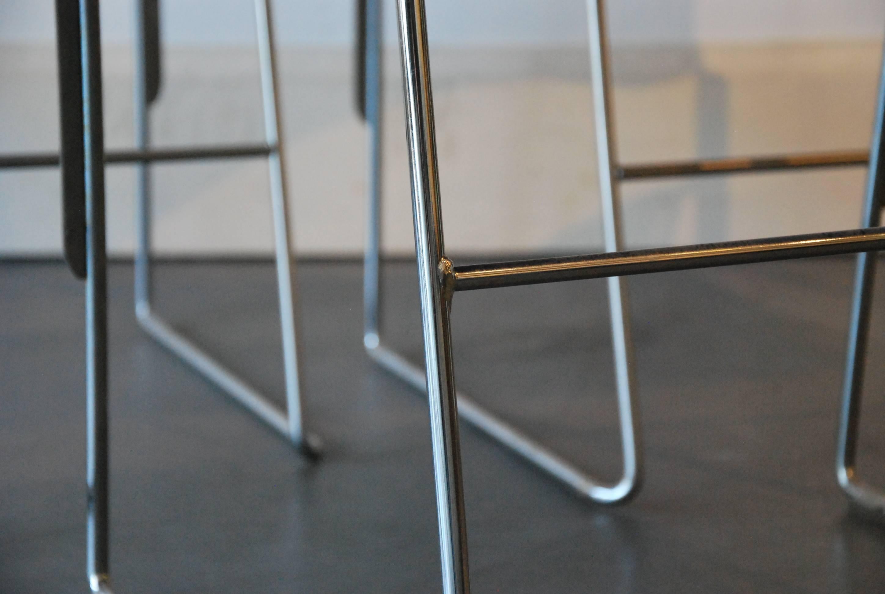 Canadian 1970 Set of Five Stackable Metal 40/4 chairs by David Rowland
