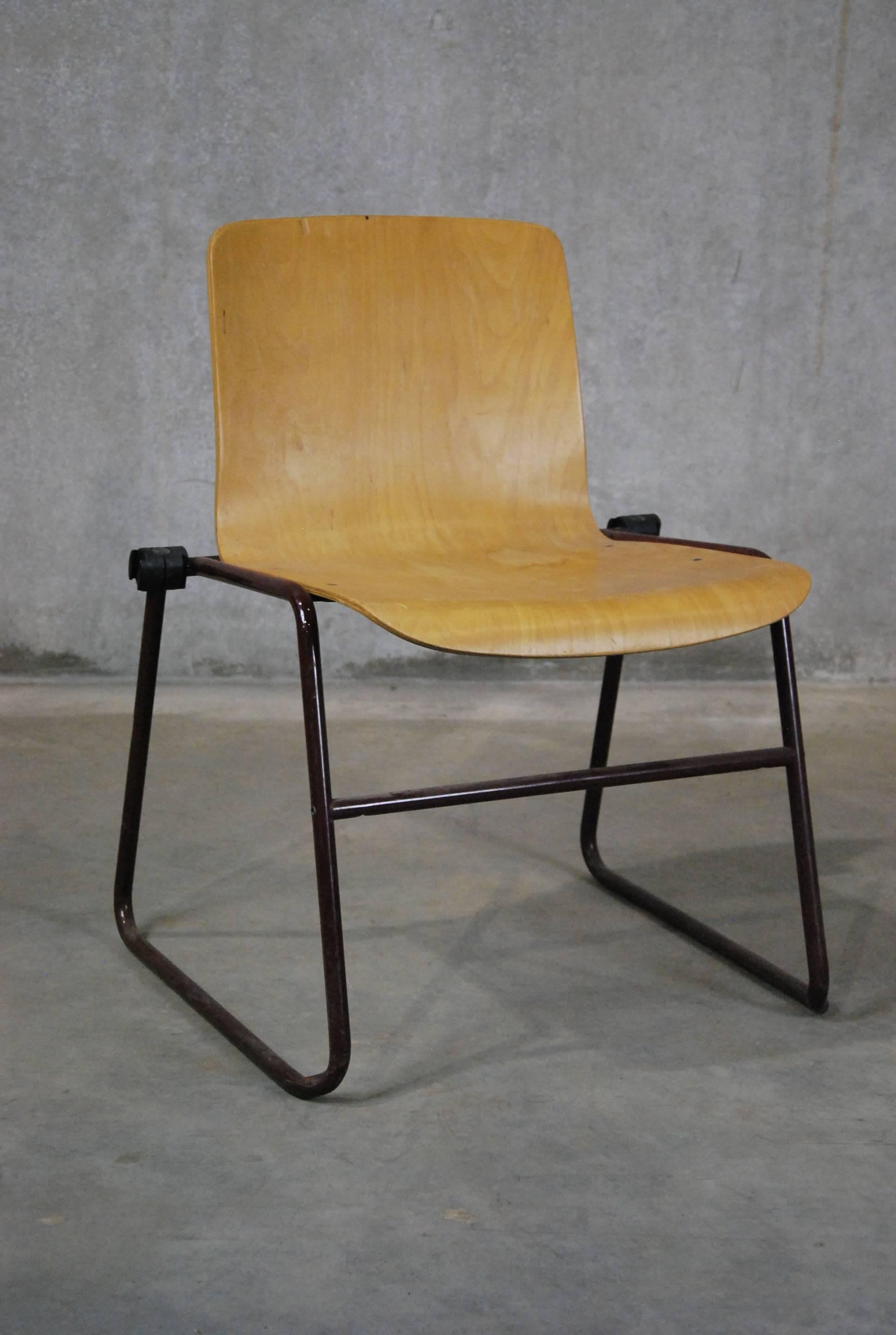 J Hayward Kinetics Stühle aus gebogenem Sperrholz im modernistischen Stil (Kanadisch) im Angebot