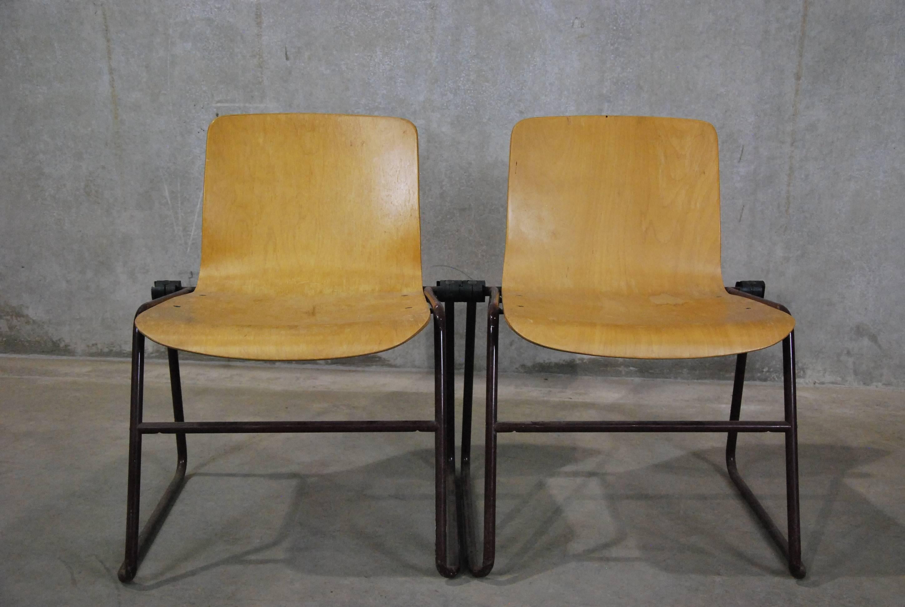 J Hayward Kinetics Stühle aus gebogenem Sperrholz im modernistischen Stil (Moderne der Mitte des Jahrhunderts) im Angebot